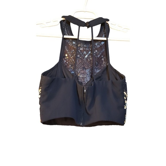 B.Darlin Juniors' BLUE HALTER NECK RHINESTONE BEADED CROPPED TOP SIZE 5/6 Vegas - Picture 5 of 16